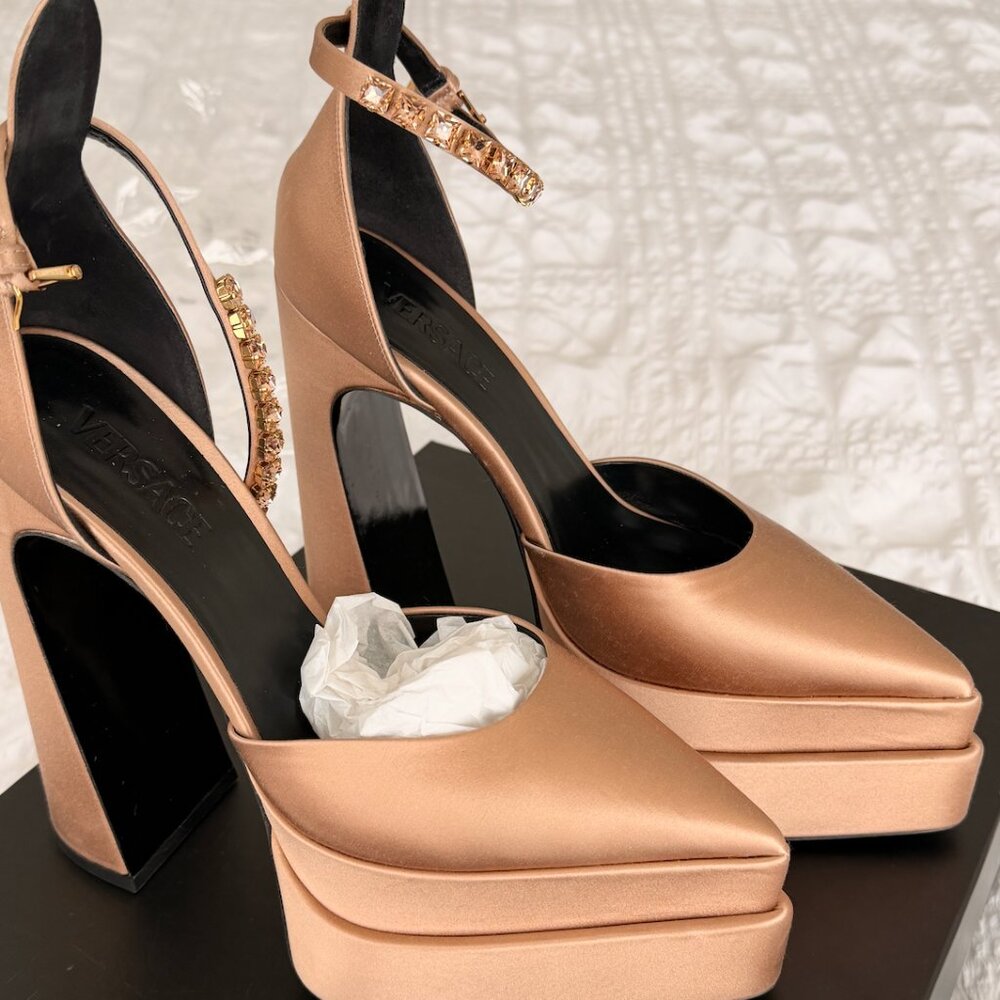 VERSACE Beige Aevitas Pointy Platform Heels - Picture 8 of 9